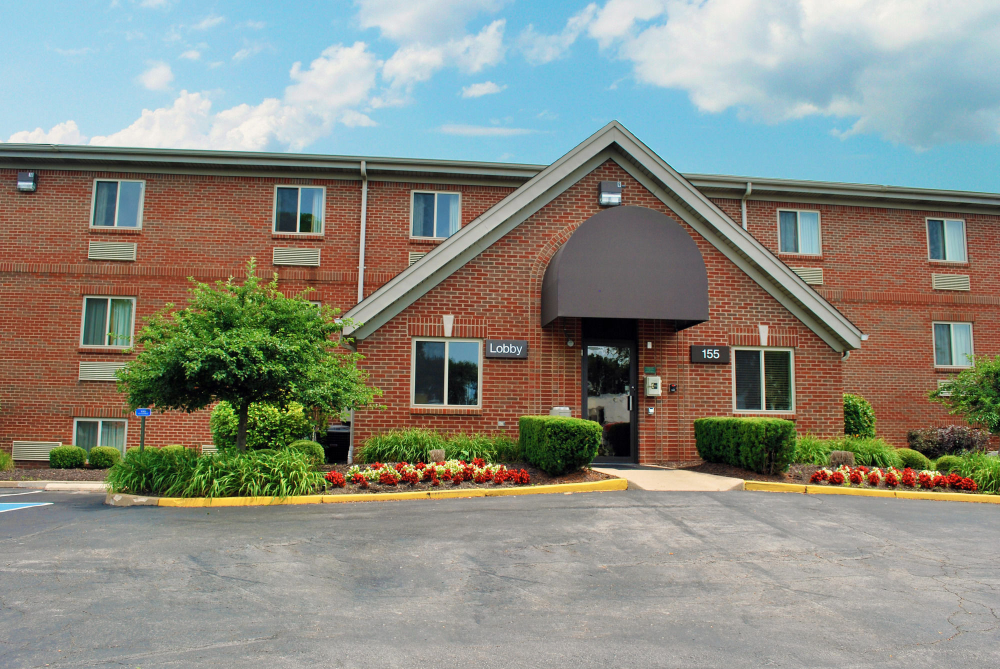 Welcome Suites Hazelwood Extended Stay Hotel Exterior foto